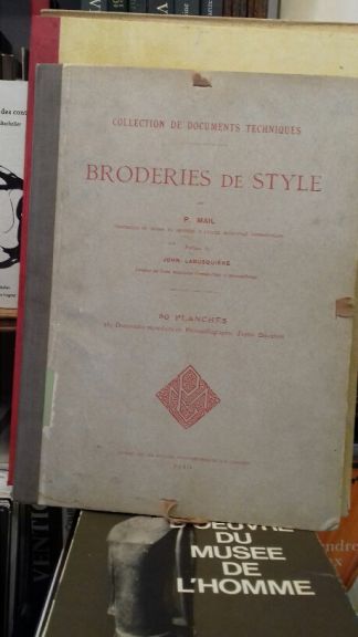 BRODERIES DE STYLE.